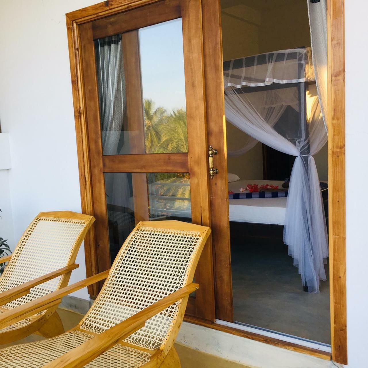 Cili Hotel Arugam Bay Exterior photo